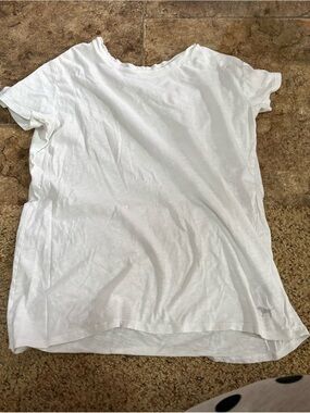 PINK Victoria's Secret White Short Sleeve Crew Tee